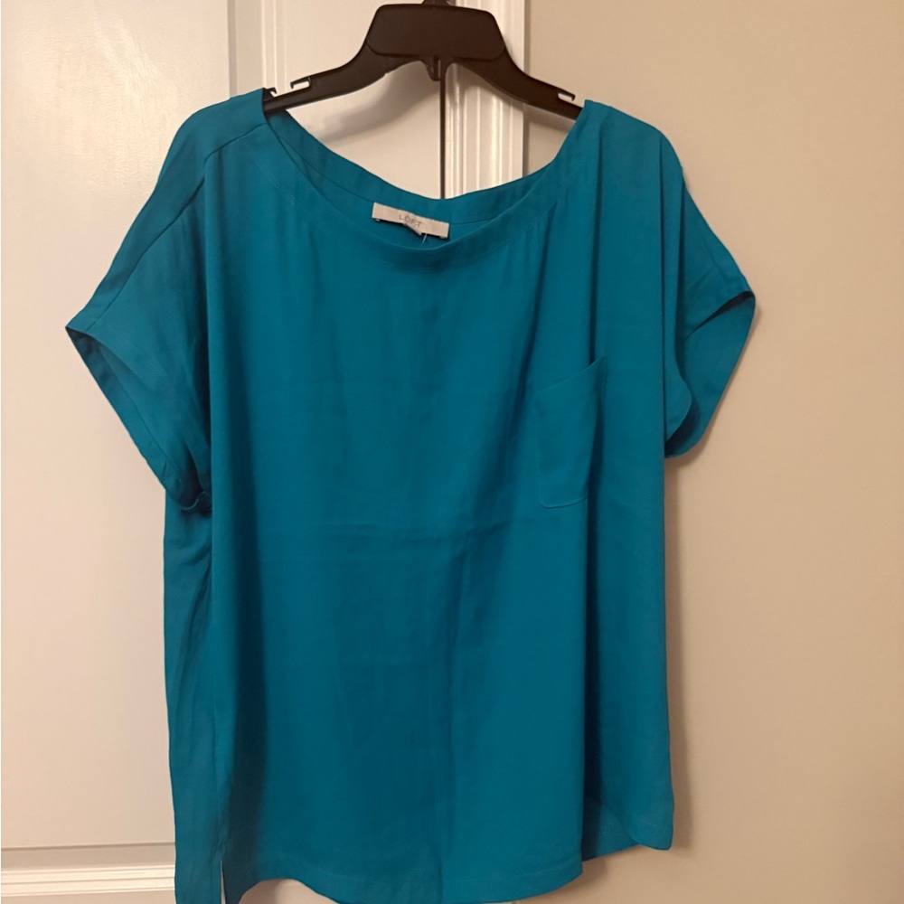 LOFT Teal Short-Sleeve Scoop Neck Blouse
